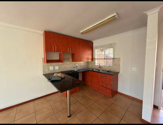 2 BEDROOM PROPERTY TO RENT IN THE REEDS